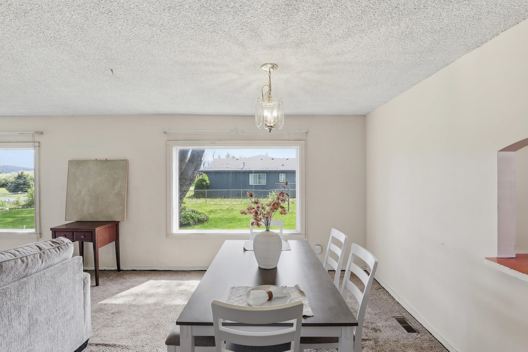 5219 N McKinzie Rd - Photo 4