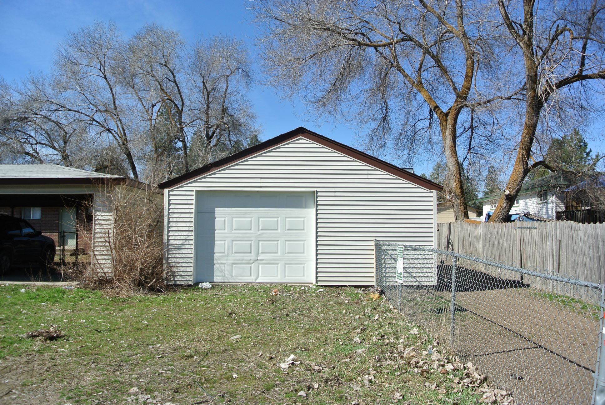 6408 N NORMANDIE St - Photo 22