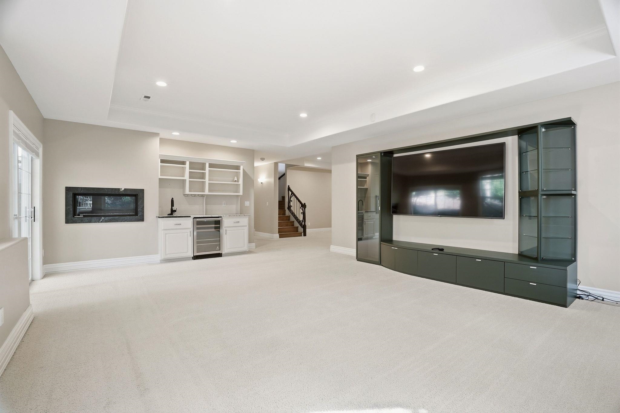 1611 E Heritage Ln - Photo 34