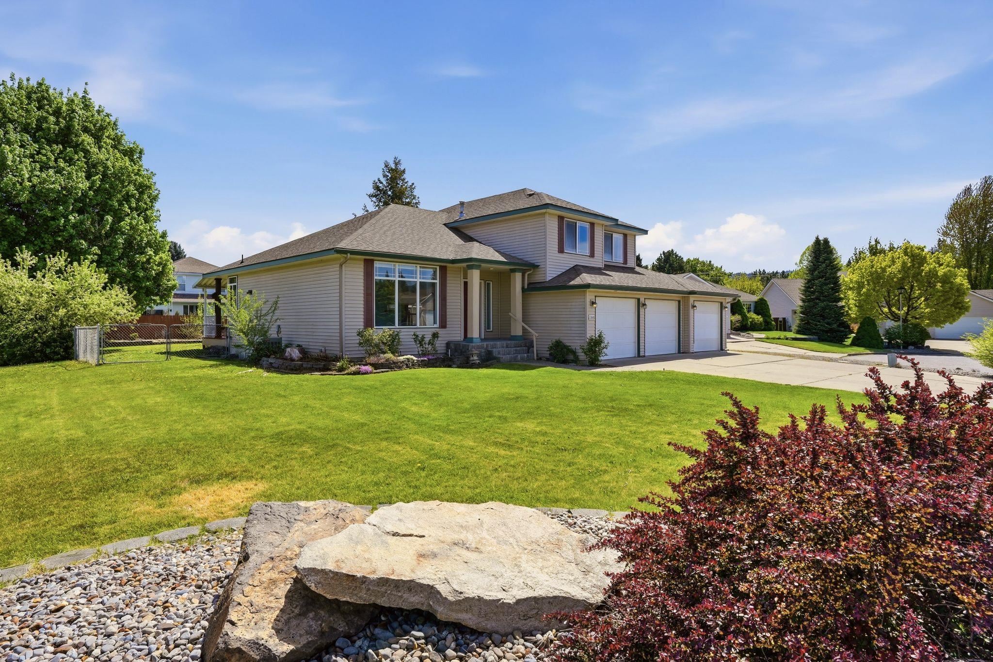3103 S Bolivar Ct - Photo 1