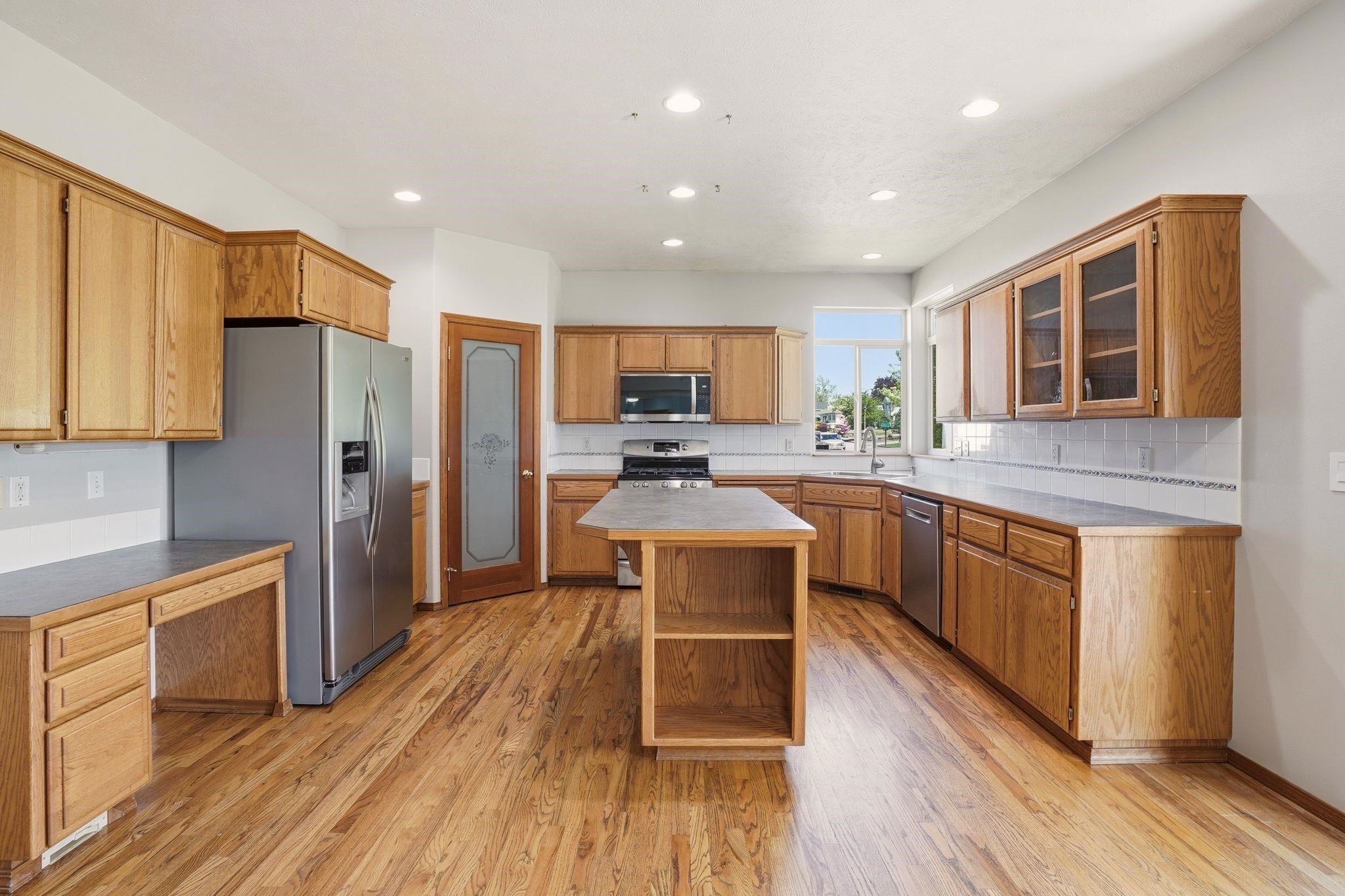 3103 S Bolivar Ct - Photo 12