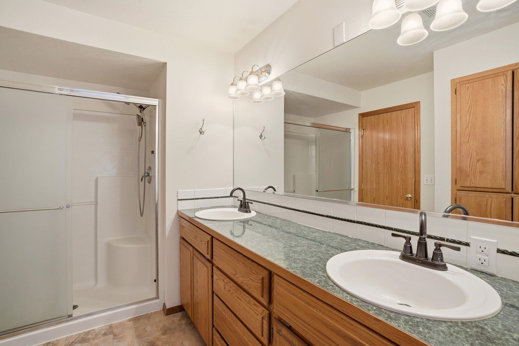 3103 S Bolivar Ct - Photo 16