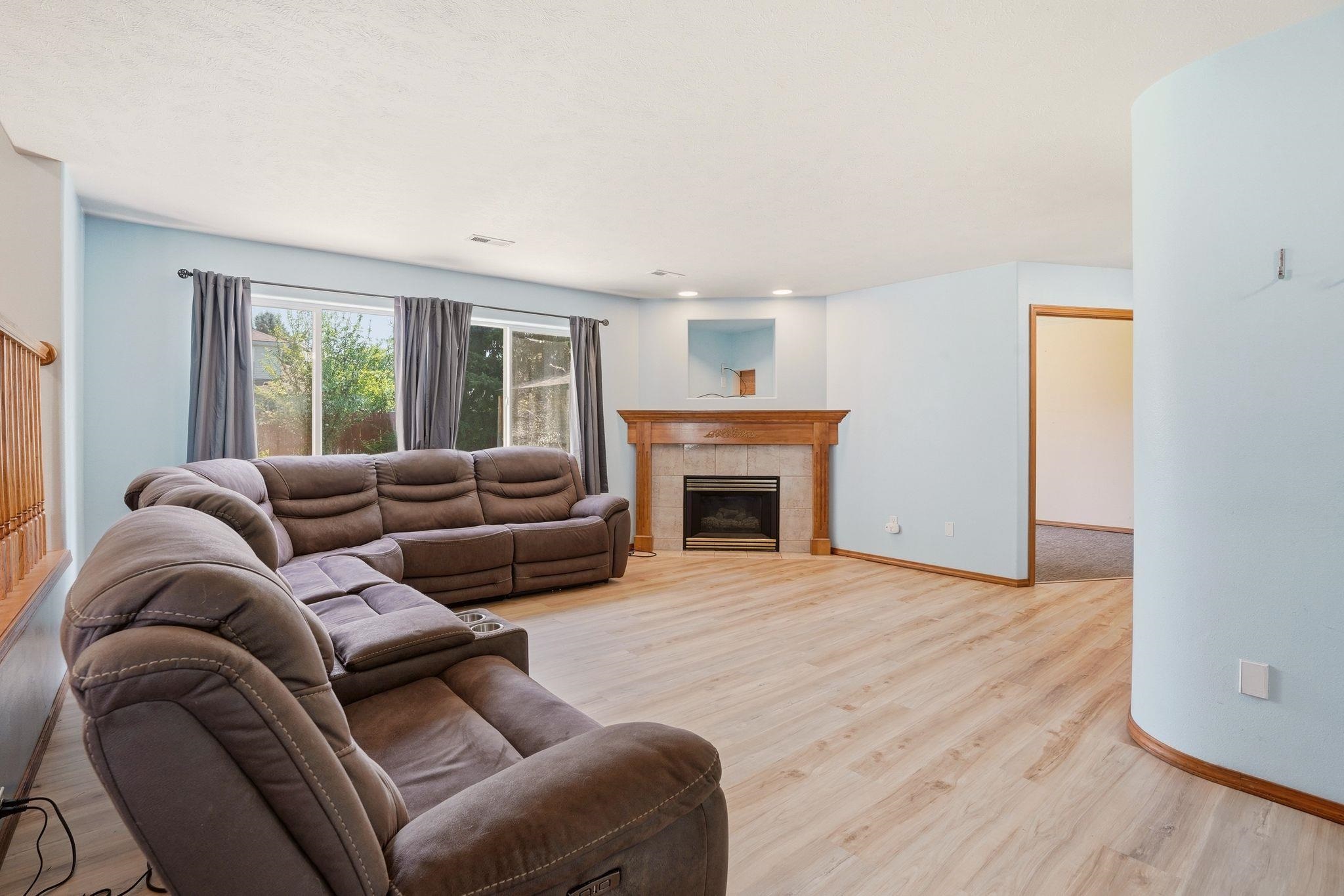3103 S Bolivar Ct - Photo 9
