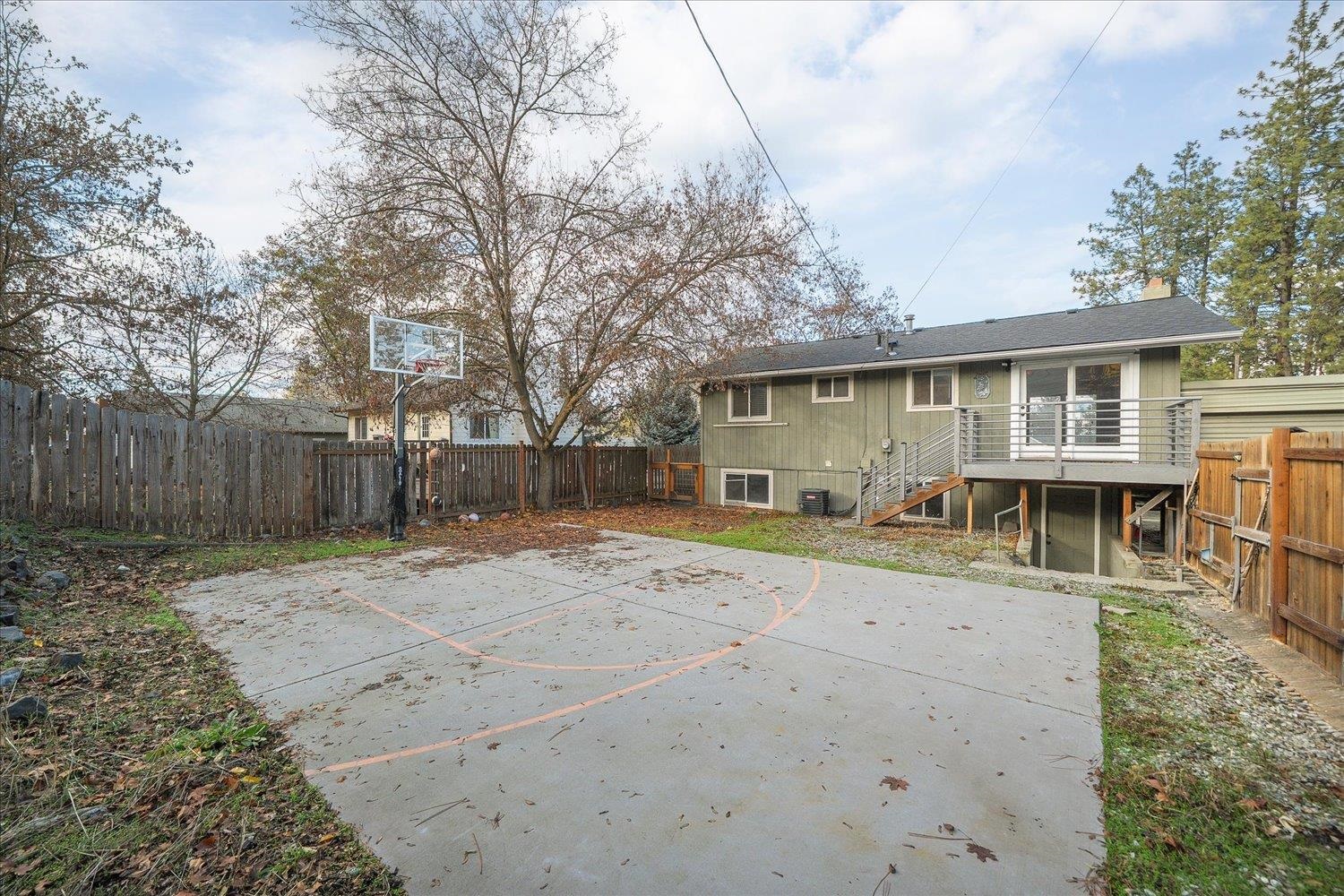 3828 E 8th Ave - Photo 35