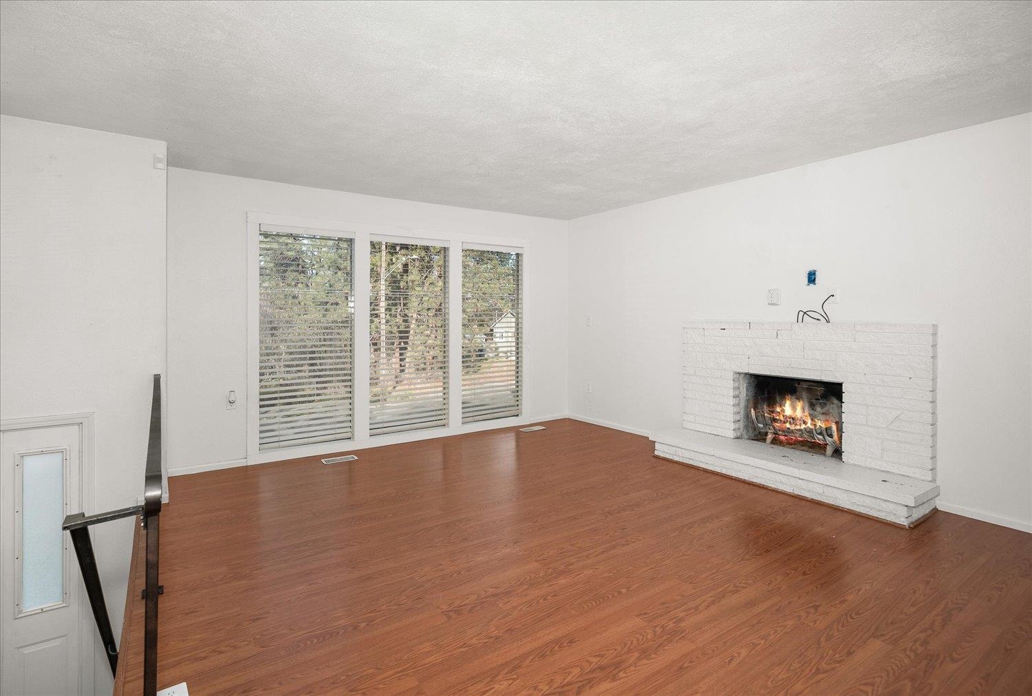 3828 E 8th Ave - Photo 8