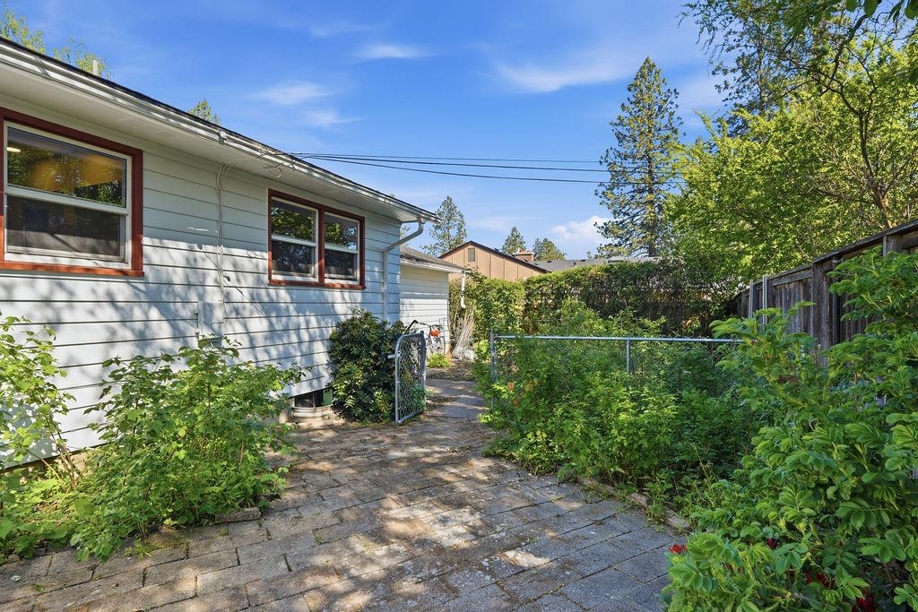 3821 S Gandy St - Photo 37