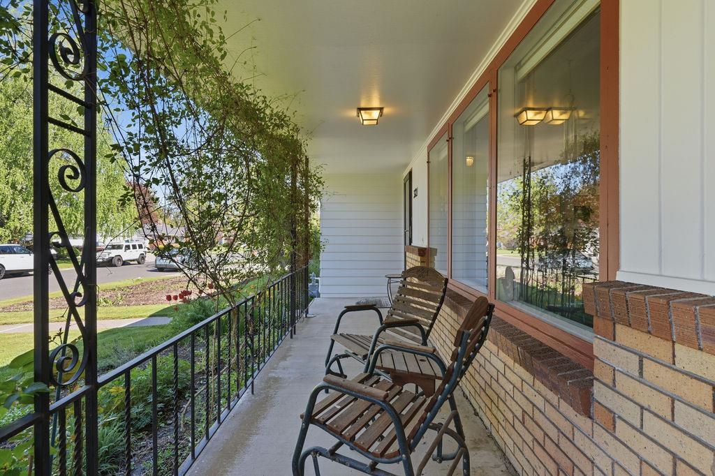 3821 S Gandy St - Photo 5
