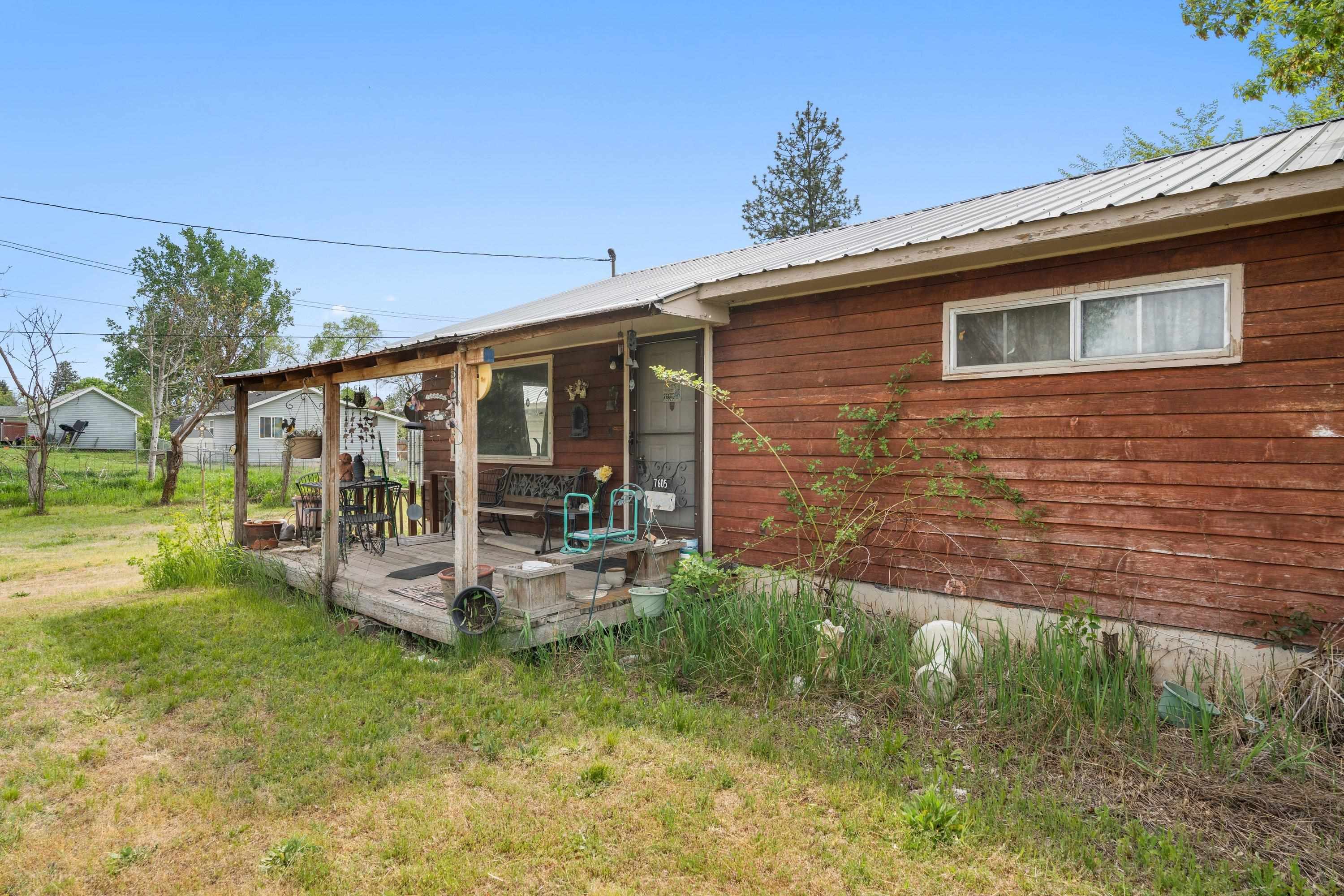 7605 N Regal St - Photo 3