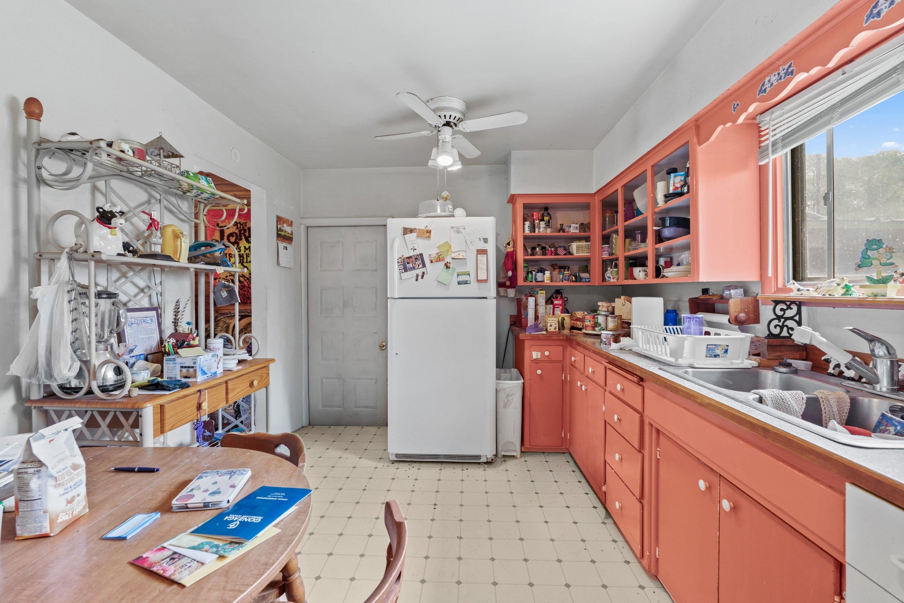 7605 N Regal St - Photo 9