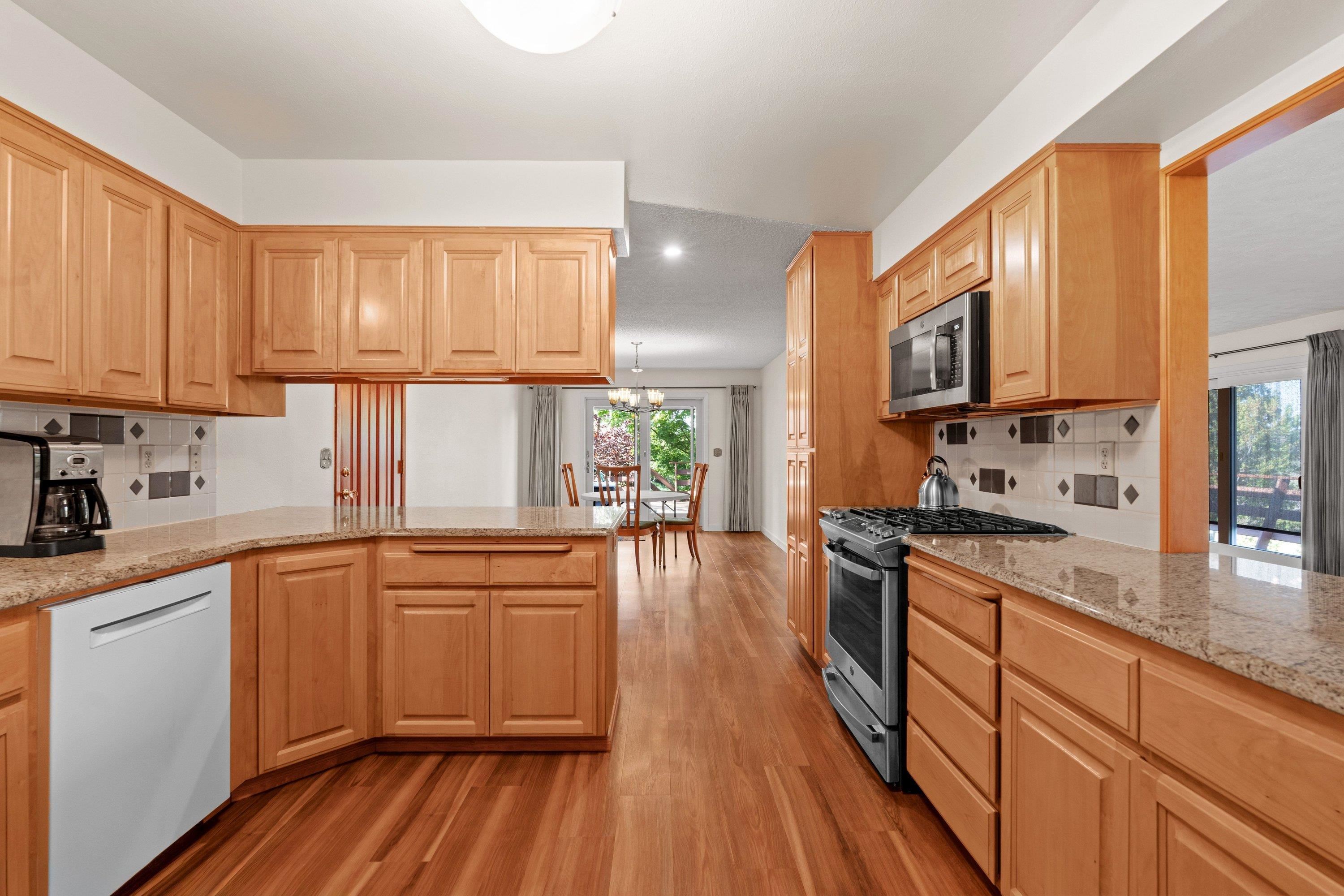 3321 N Molter Rd - Photo 4