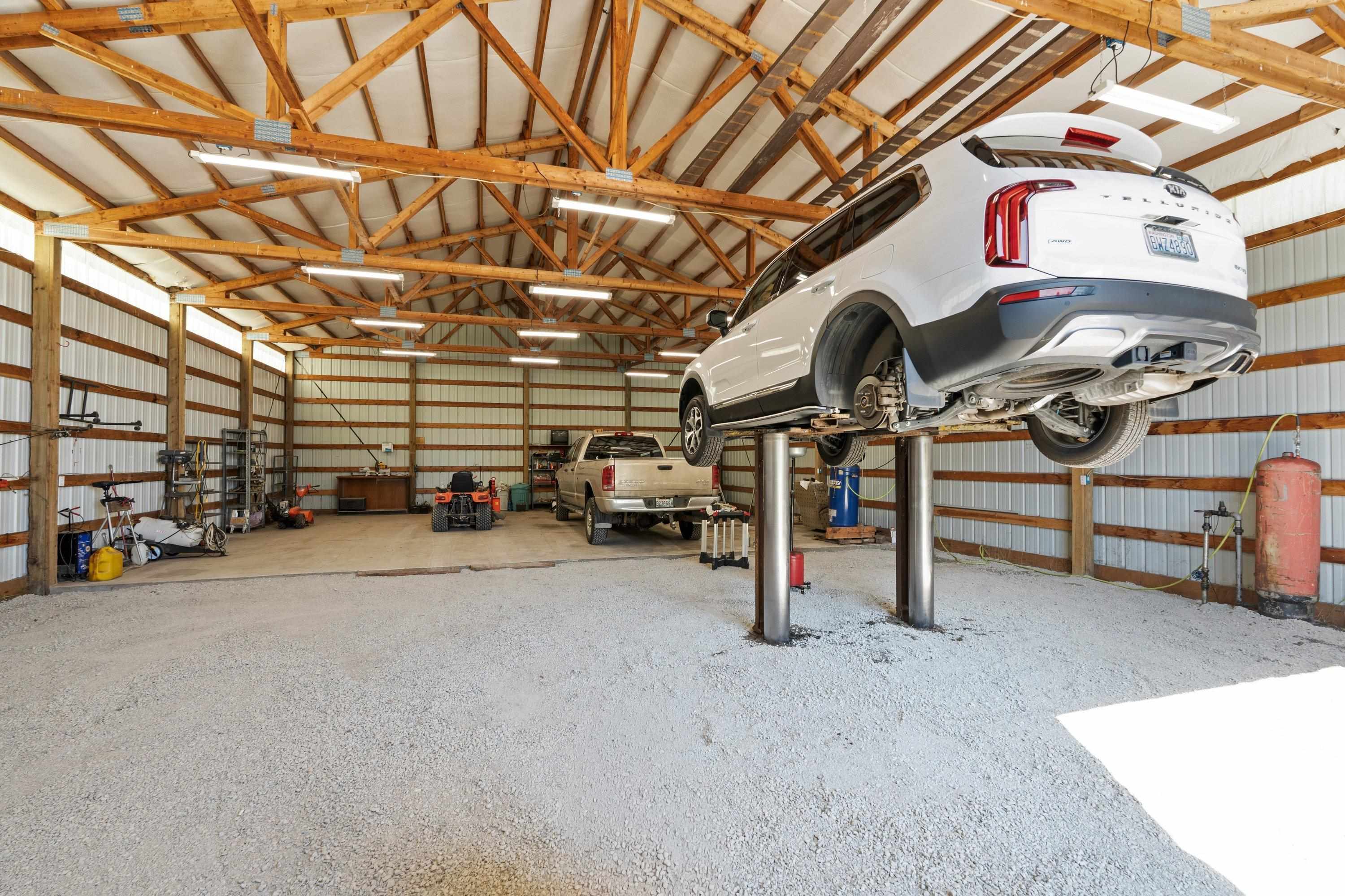 3321 N Molter Rd - Photo 45