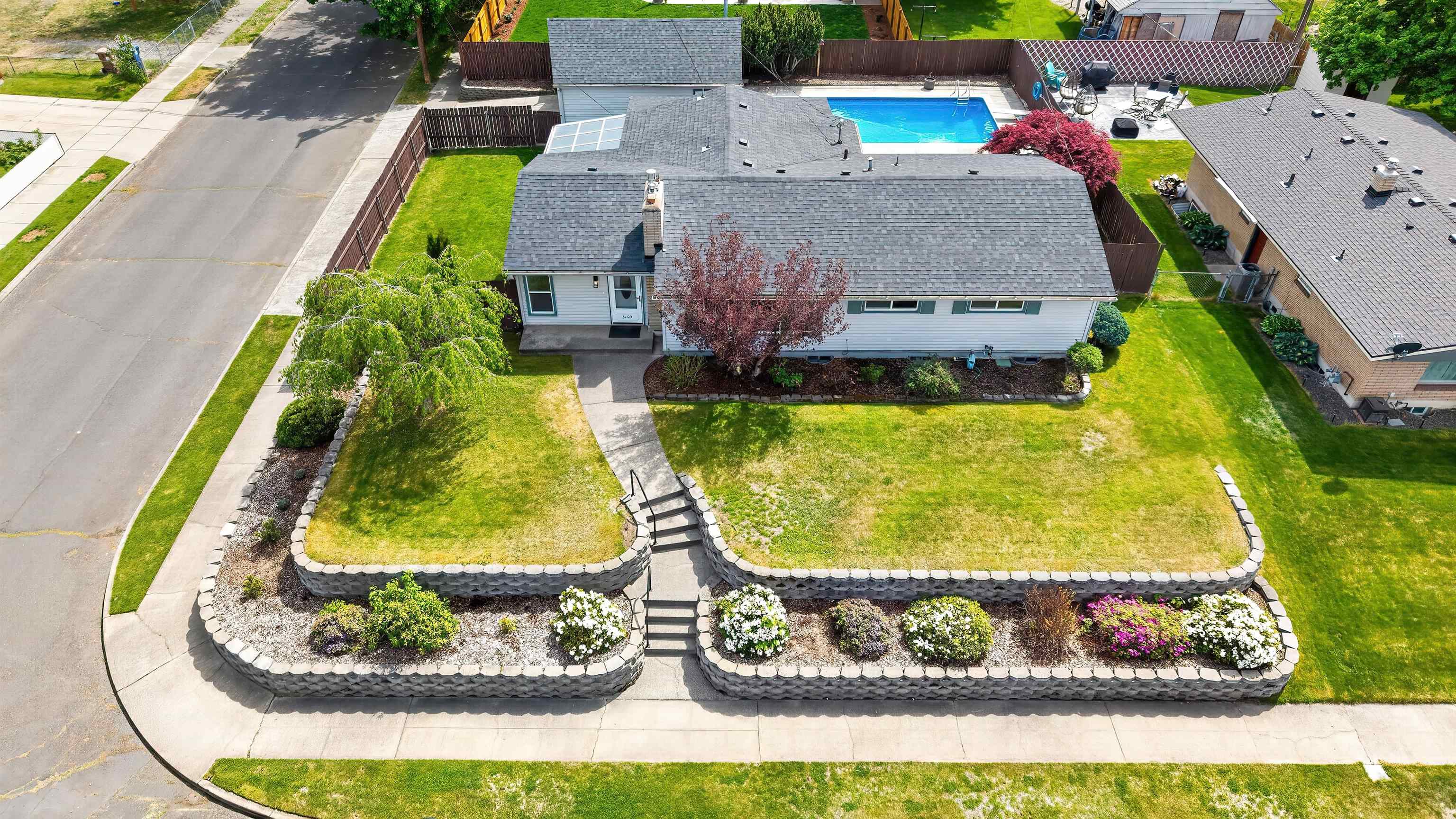 3105 W Eloika Ave - Photo 3