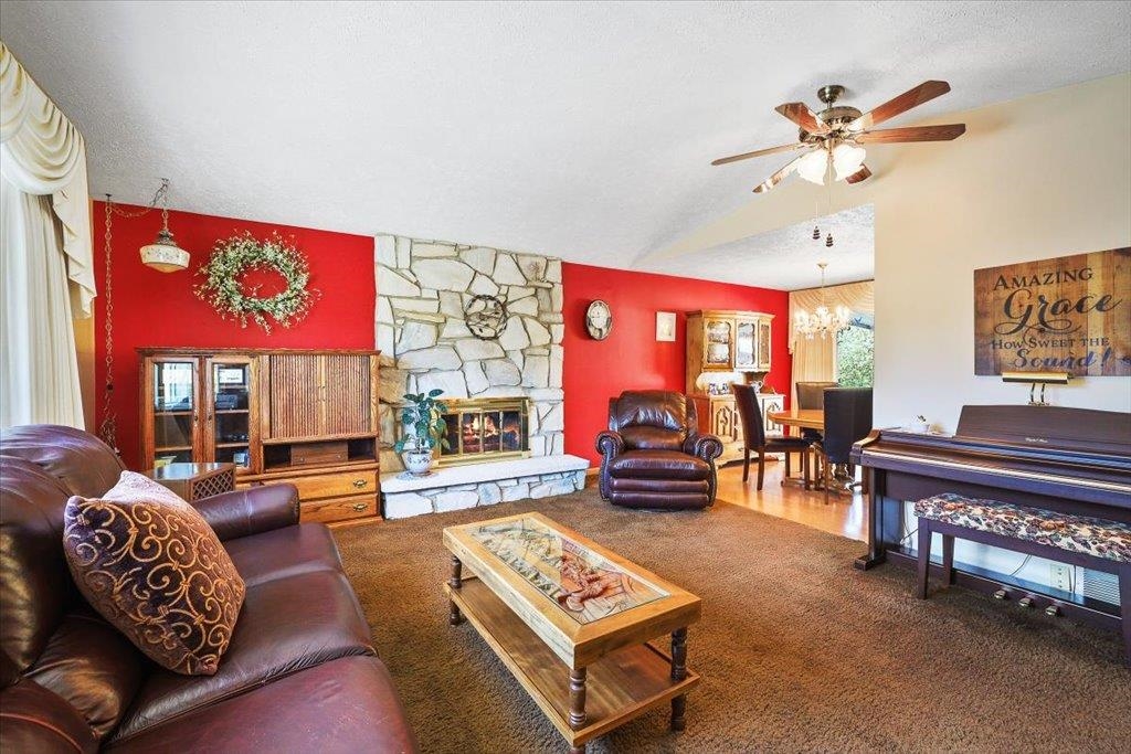 6425 N Catherine St - Photo 8
