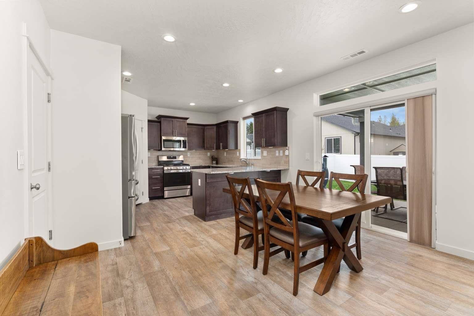 8606 W JONATHON Ct - Photo 7