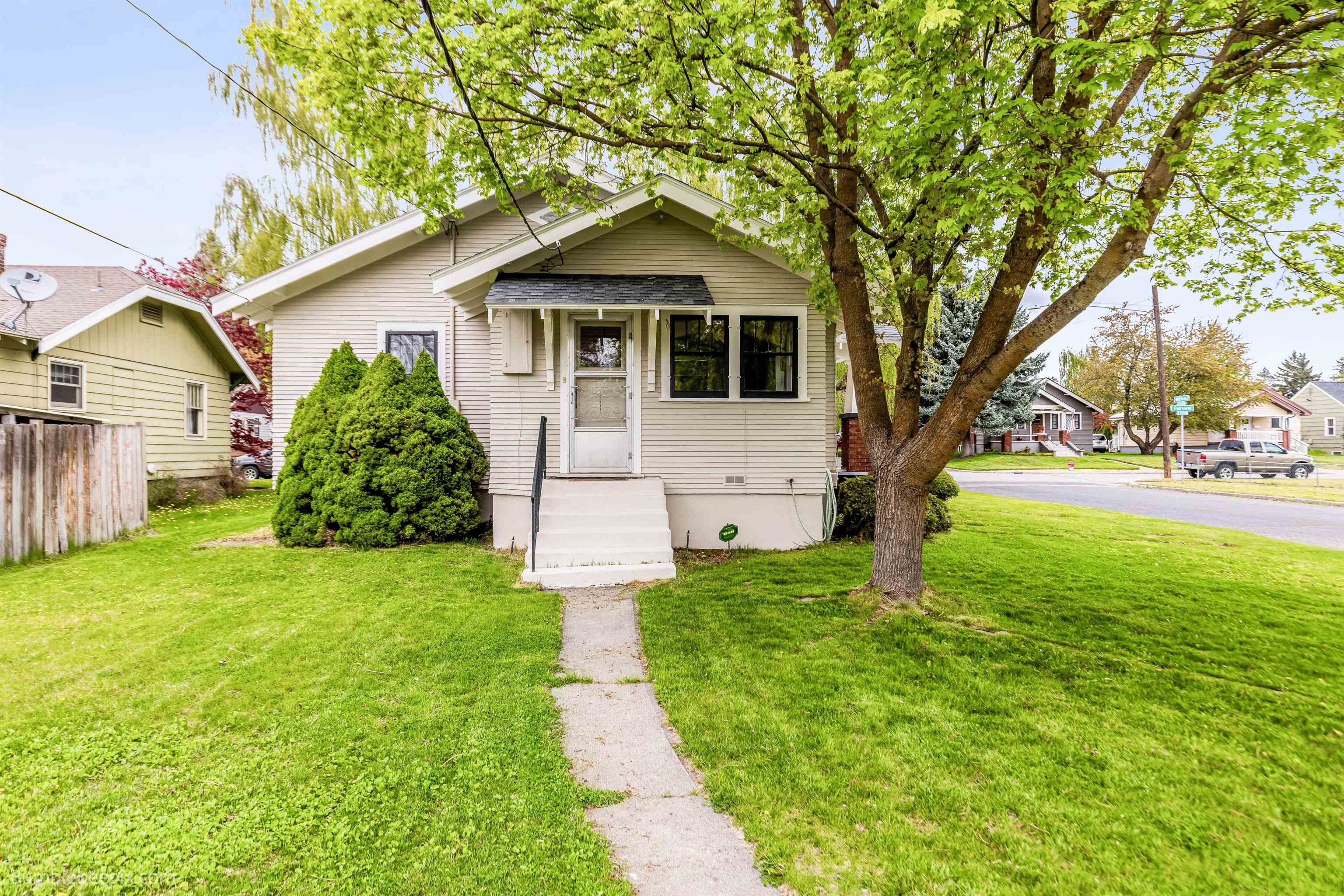2803 W Fairview Ave - Photo 12