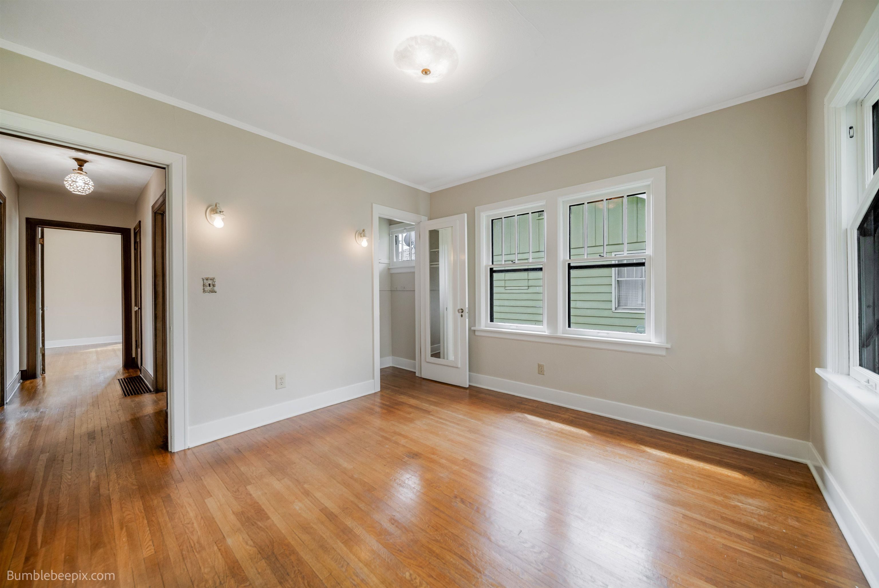 2803 W Fairview Ave - Photo 31