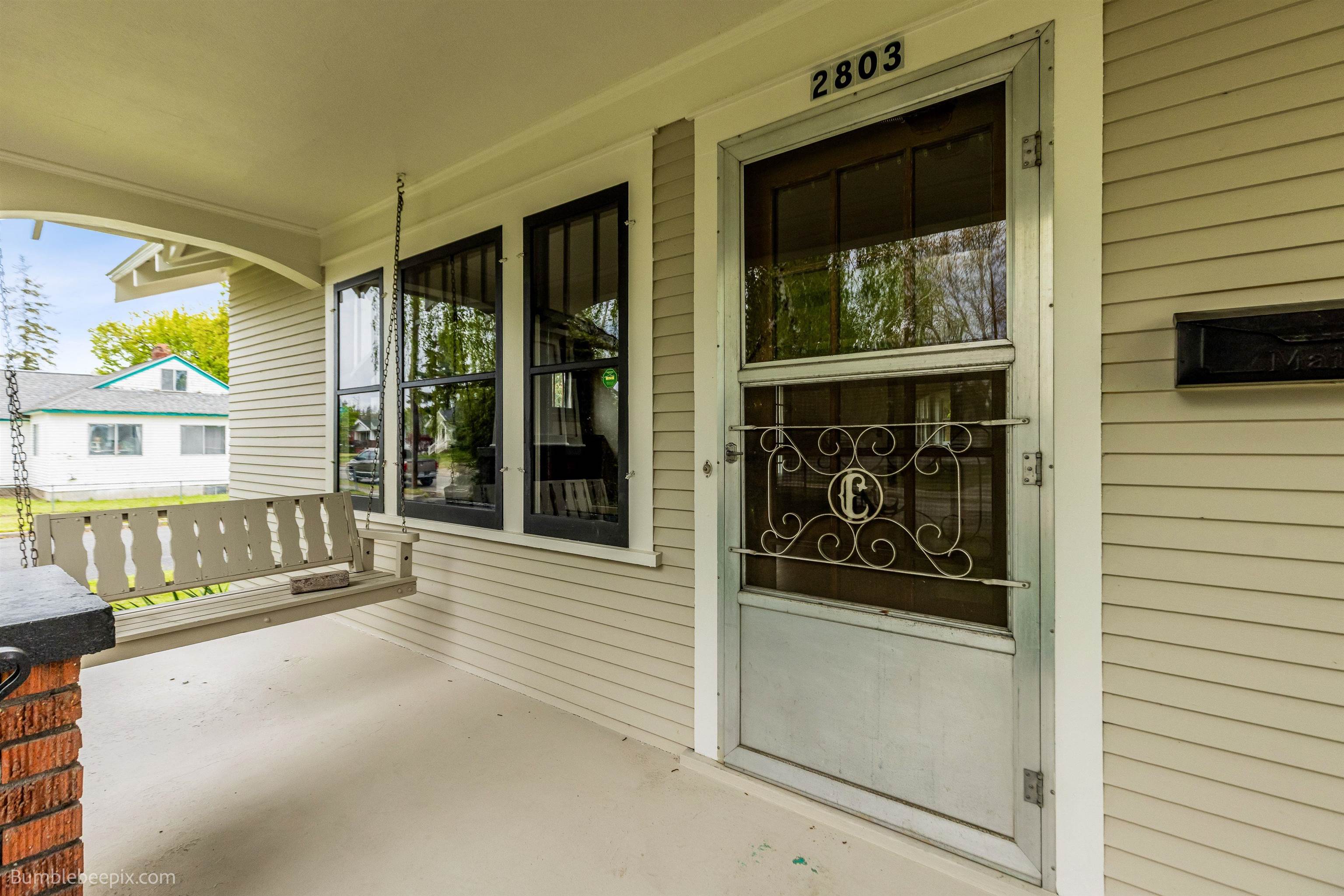 2803 W Fairview Ave - Photo 7