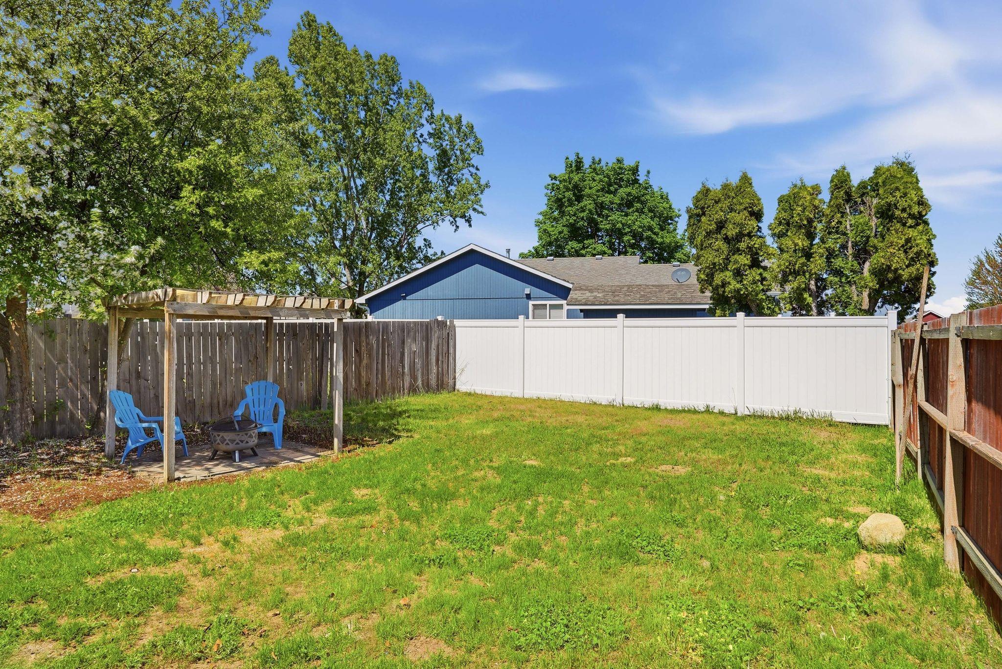 1629 E 2nd St - Photo 16