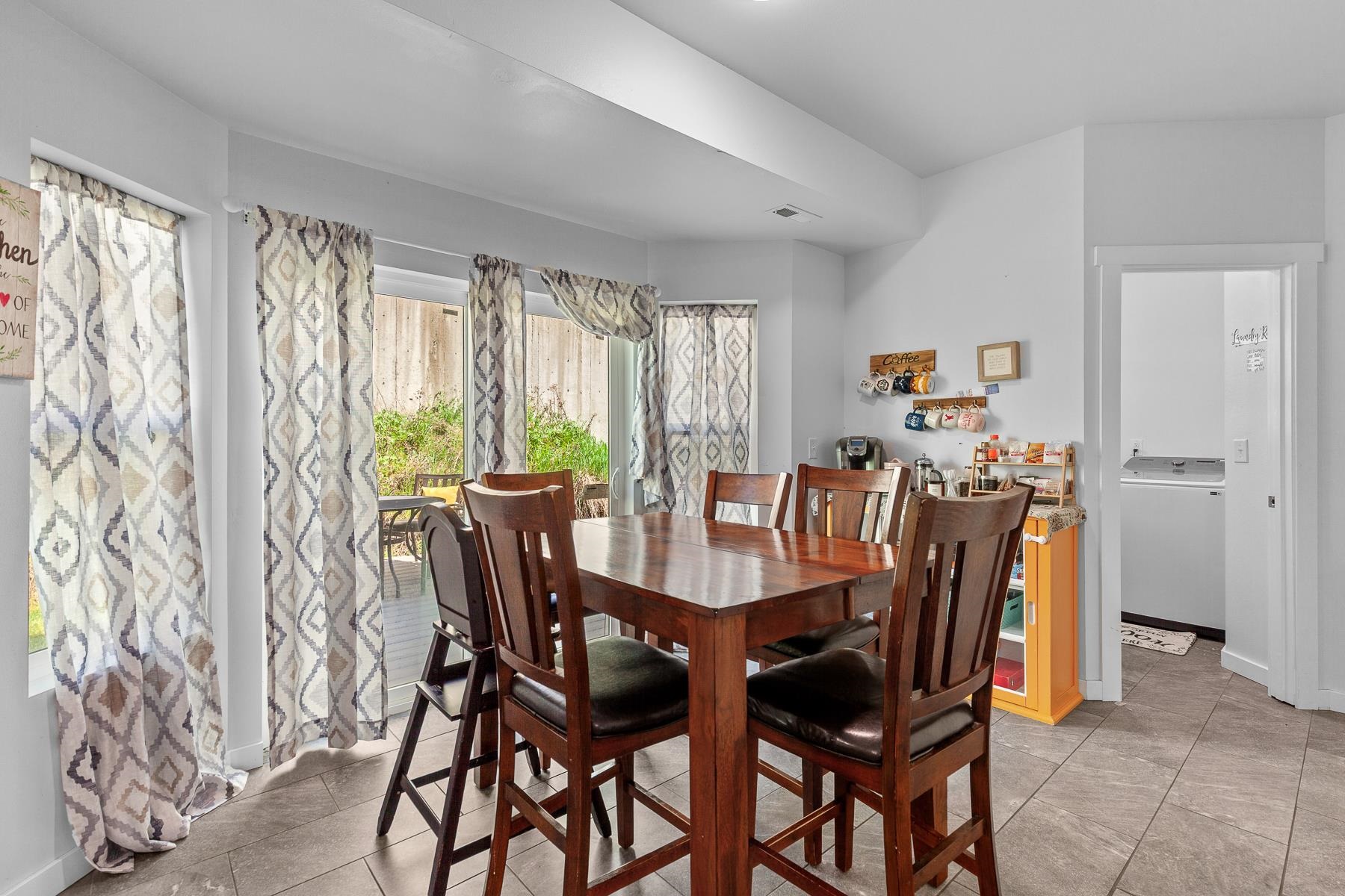 166 N Stringham Rd - Photo 9
