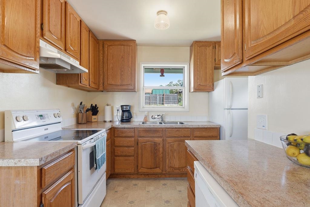 3817 E Cleveland Ave - Photo 18