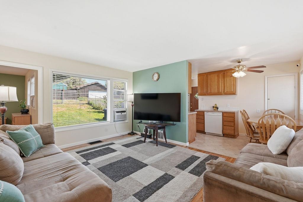 3817 E Cleveland Ave - Photo 6