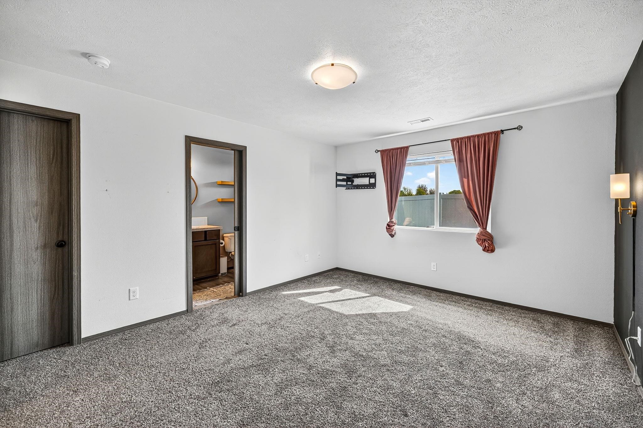 10307 W Salmonberry Rd - Photo 11
