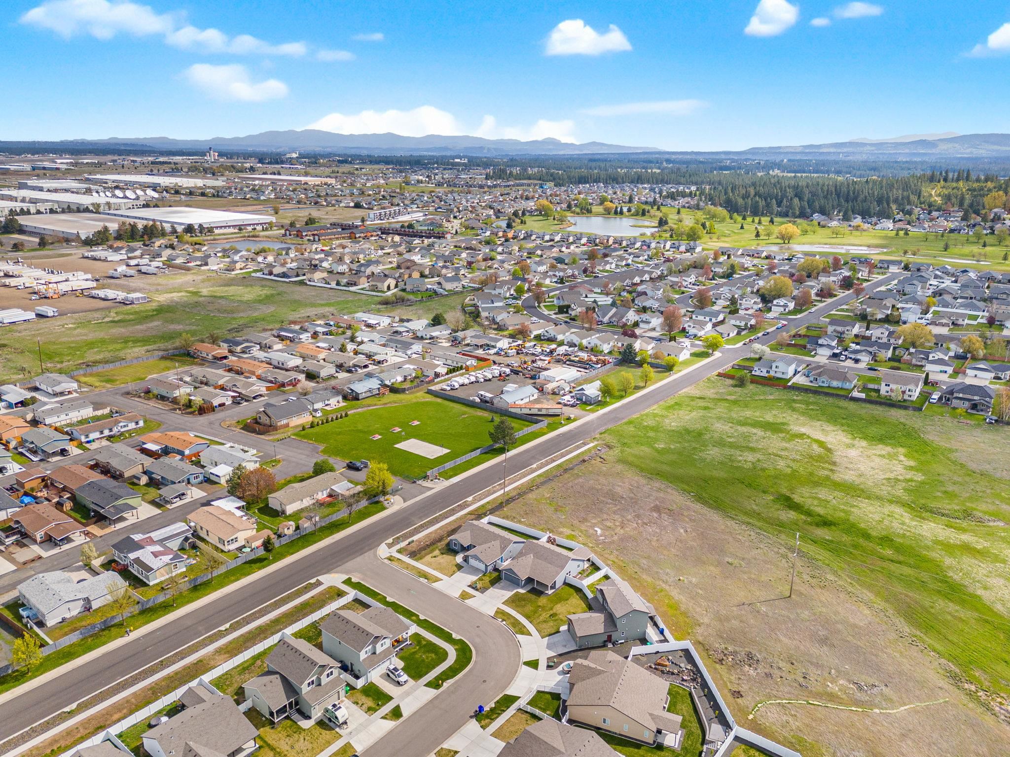 10307 W Salmonberry Rd - Photo 24