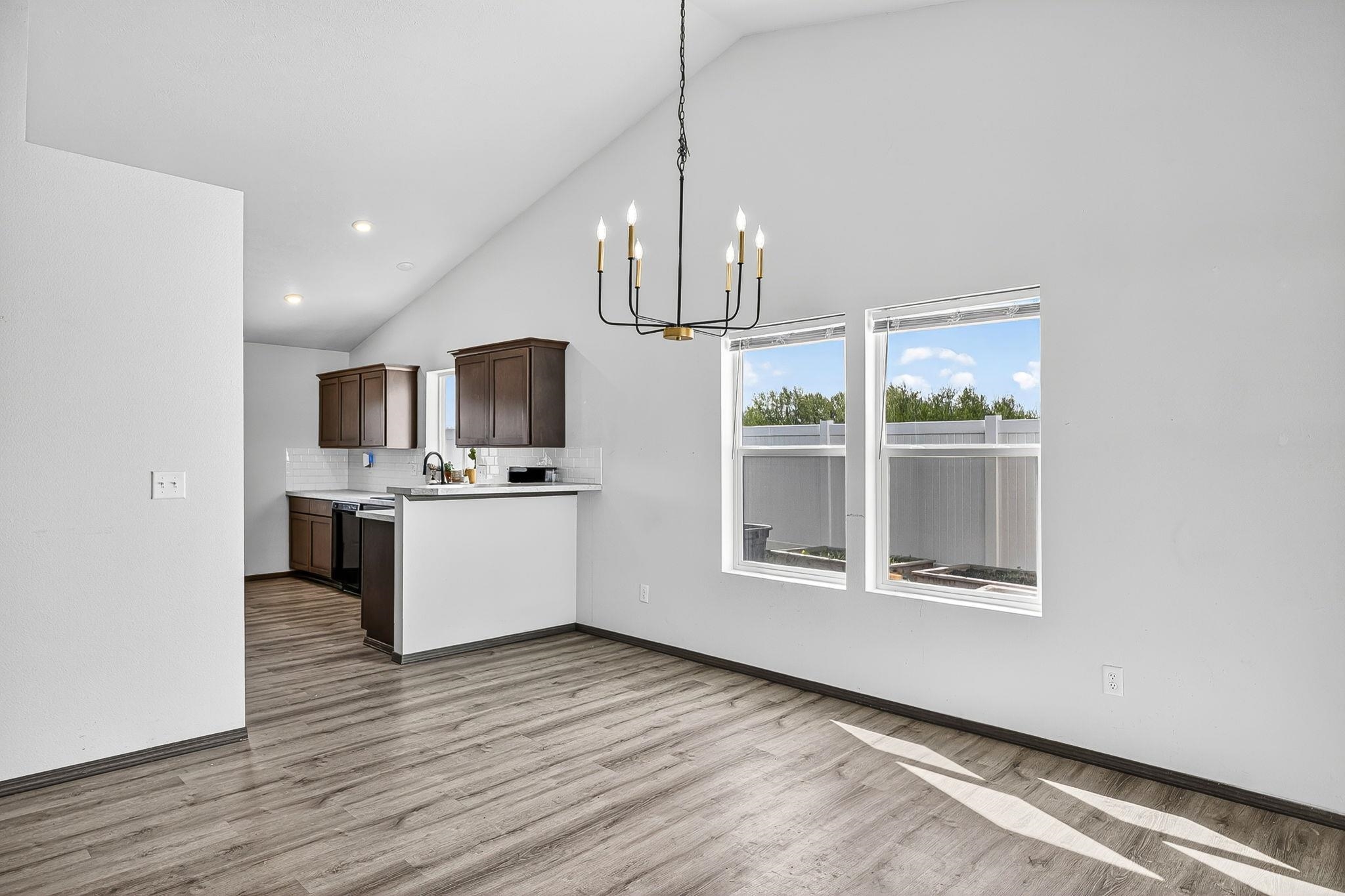 10307 W Salmonberry Rd - Photo 6