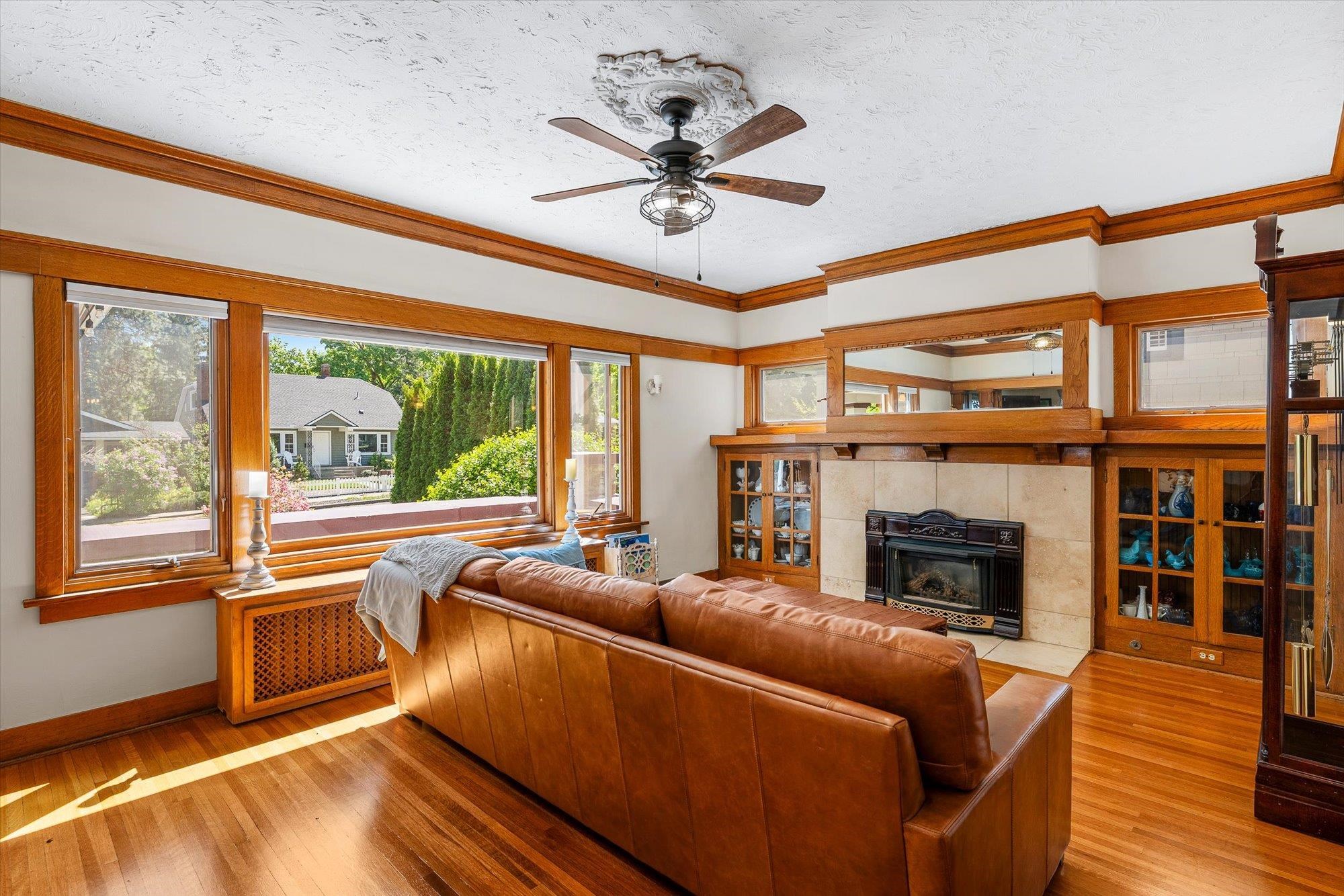 1624 S Tacoma St - Photo 5