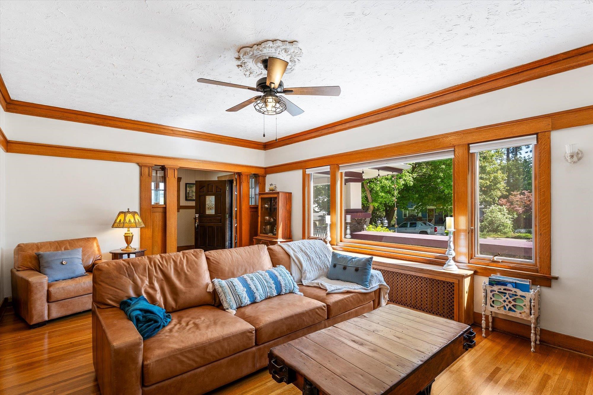 1624 S Tacoma St - Photo 6