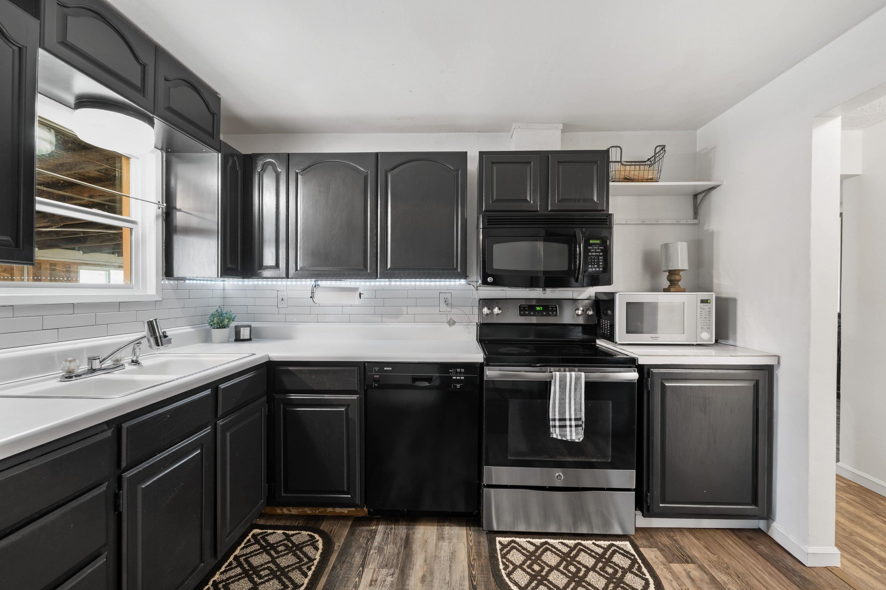 11019 E Empire Ave - Photo 11