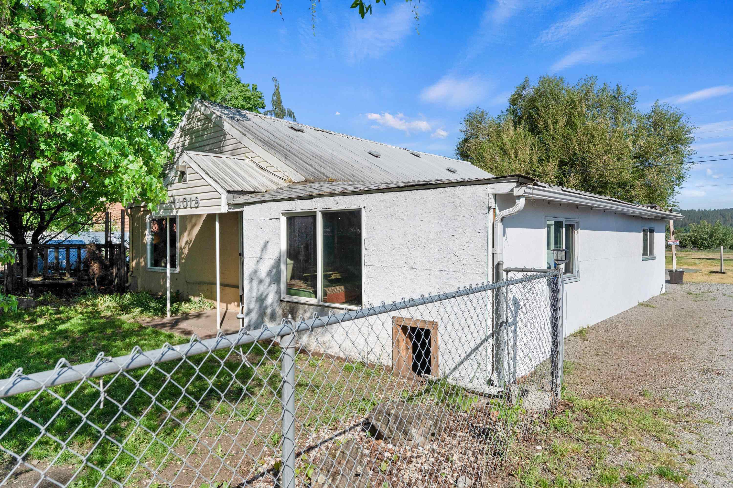 11019 E Empire Ave - Photo 3
