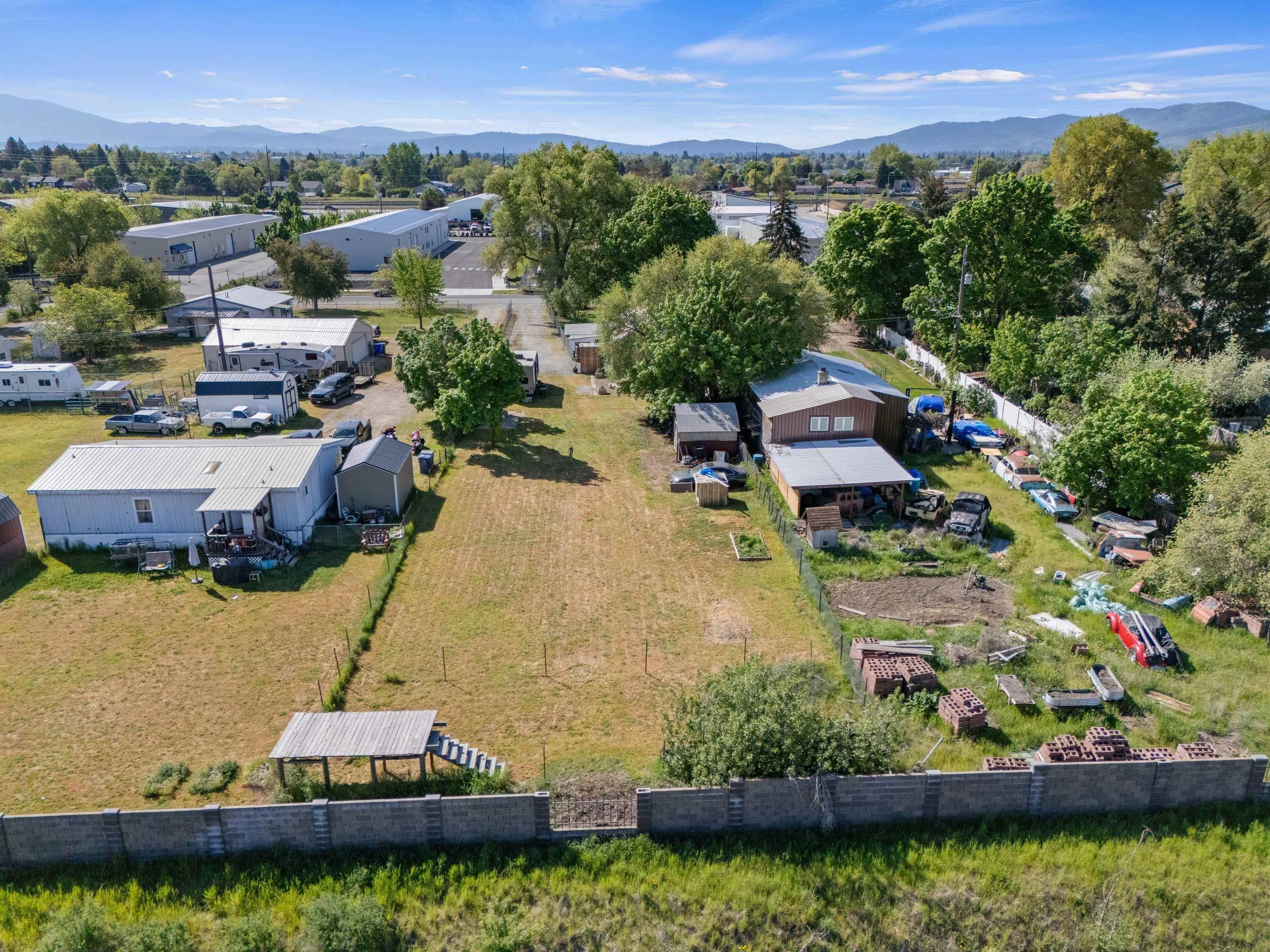 11019 E Empire Ave - Photo 34