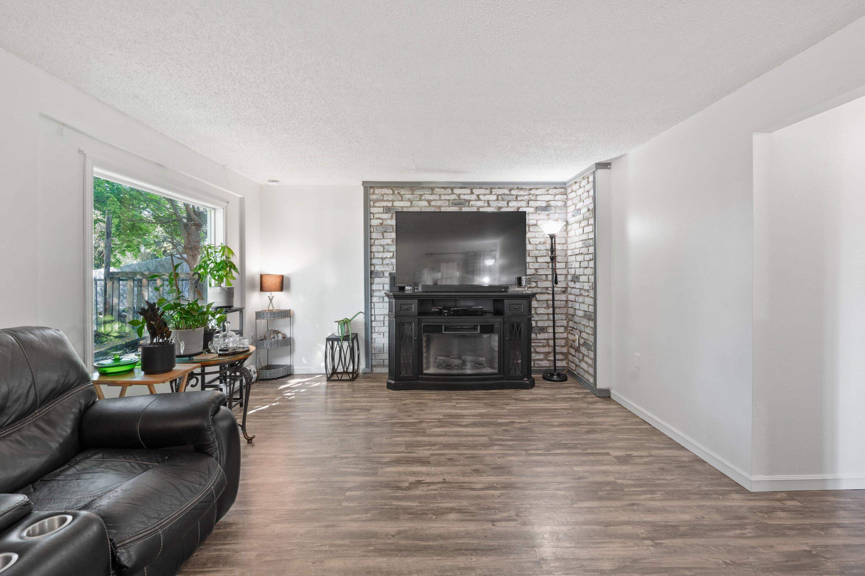 11019 E Empire Ave - Photo 7