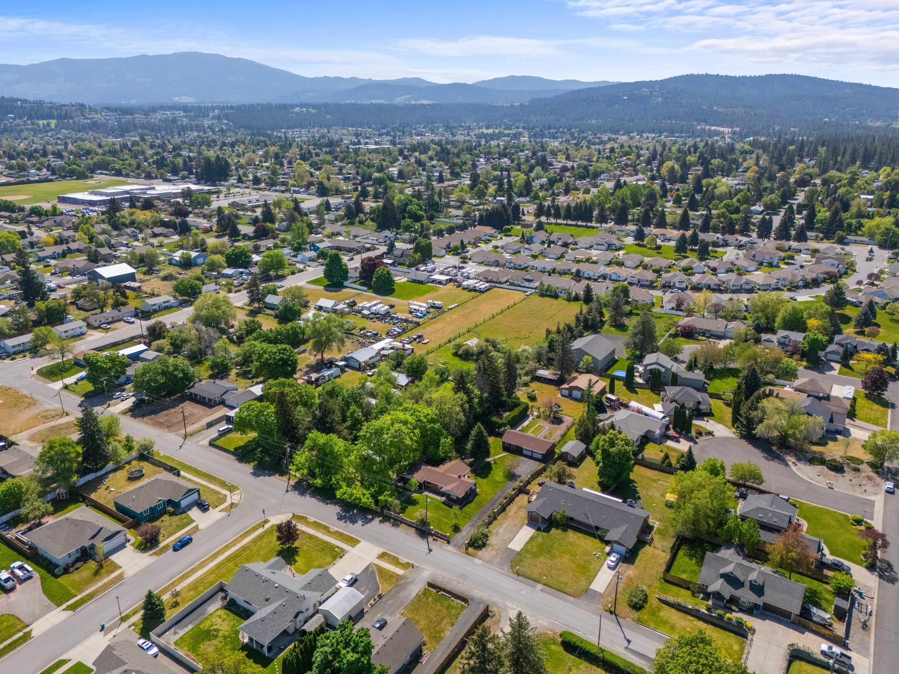 1102 S Evergreen Rd - Photo 17