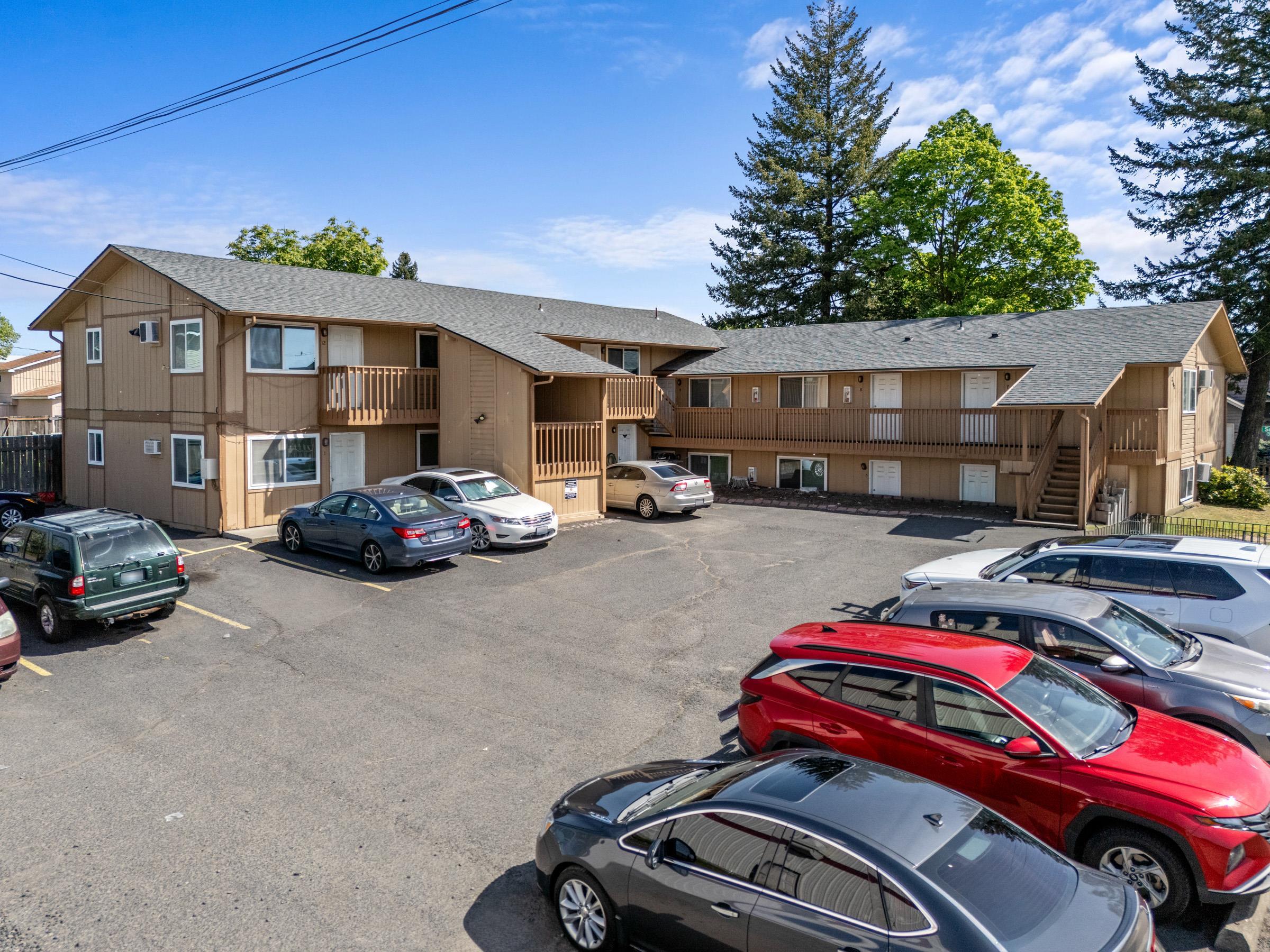 3203 N Smith St - Photo 2