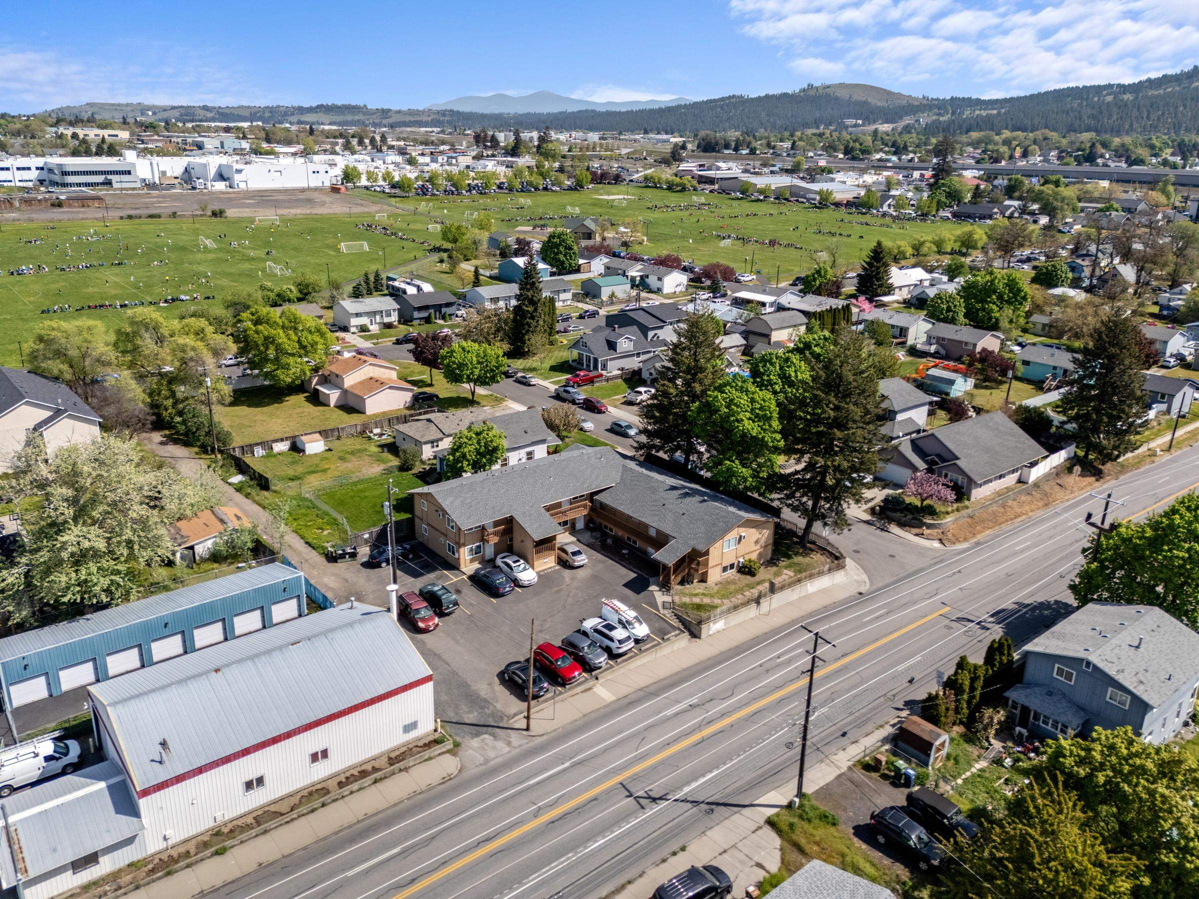 3203 N Smith St - Photo 43