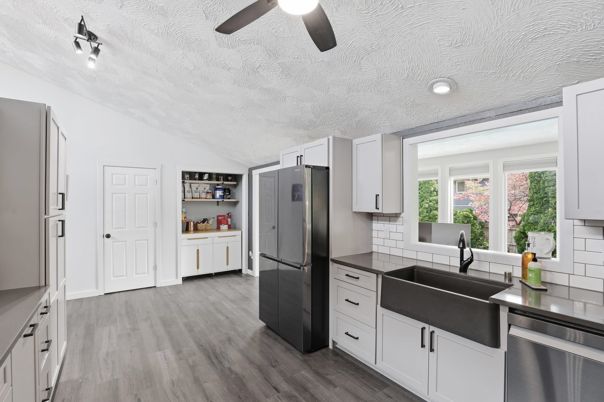 4202 E 42nd Ave - Photo 13