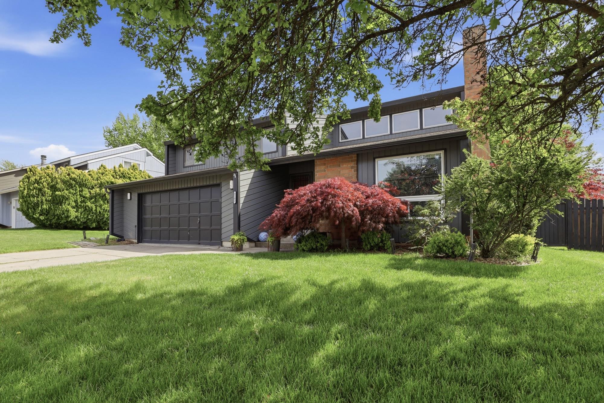 4202 E 42nd Ave - Photo 3