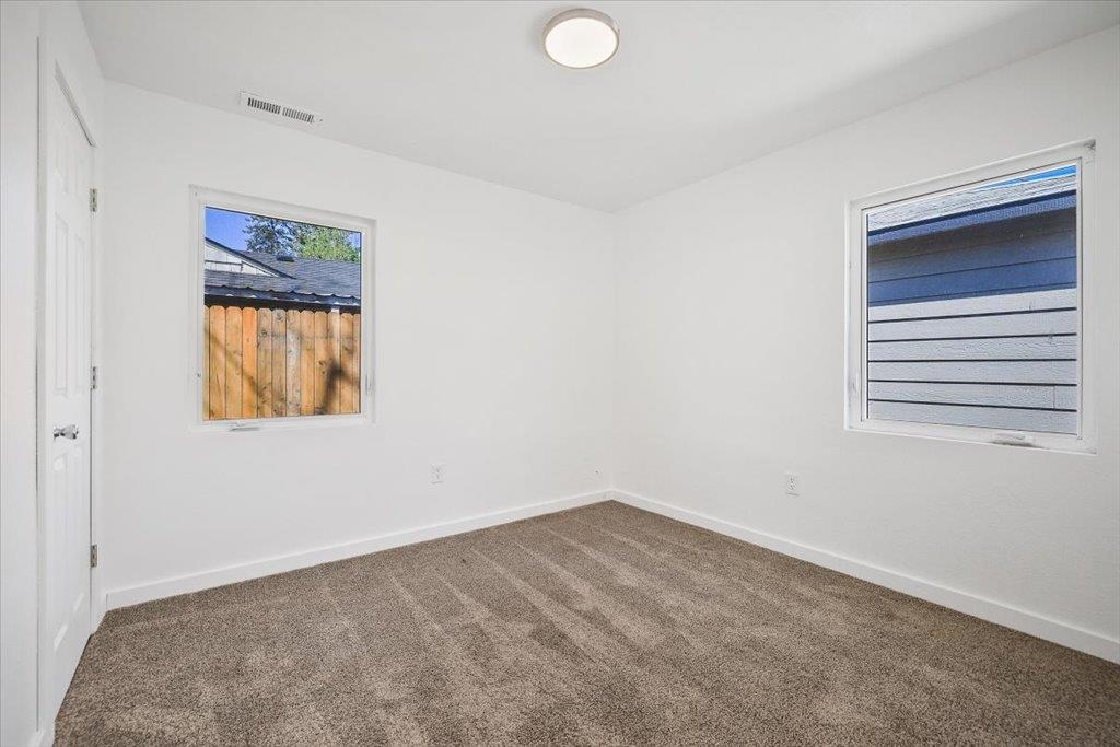527 E Euclid Ave - Photo 19