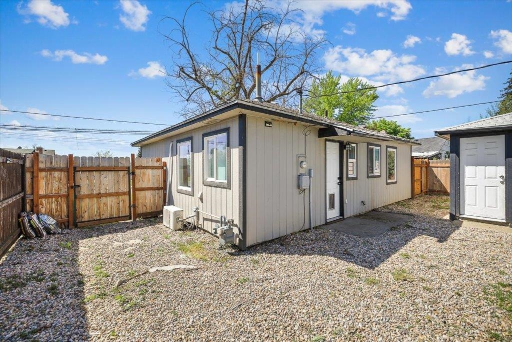 527 E Euclid Ave - Photo 23