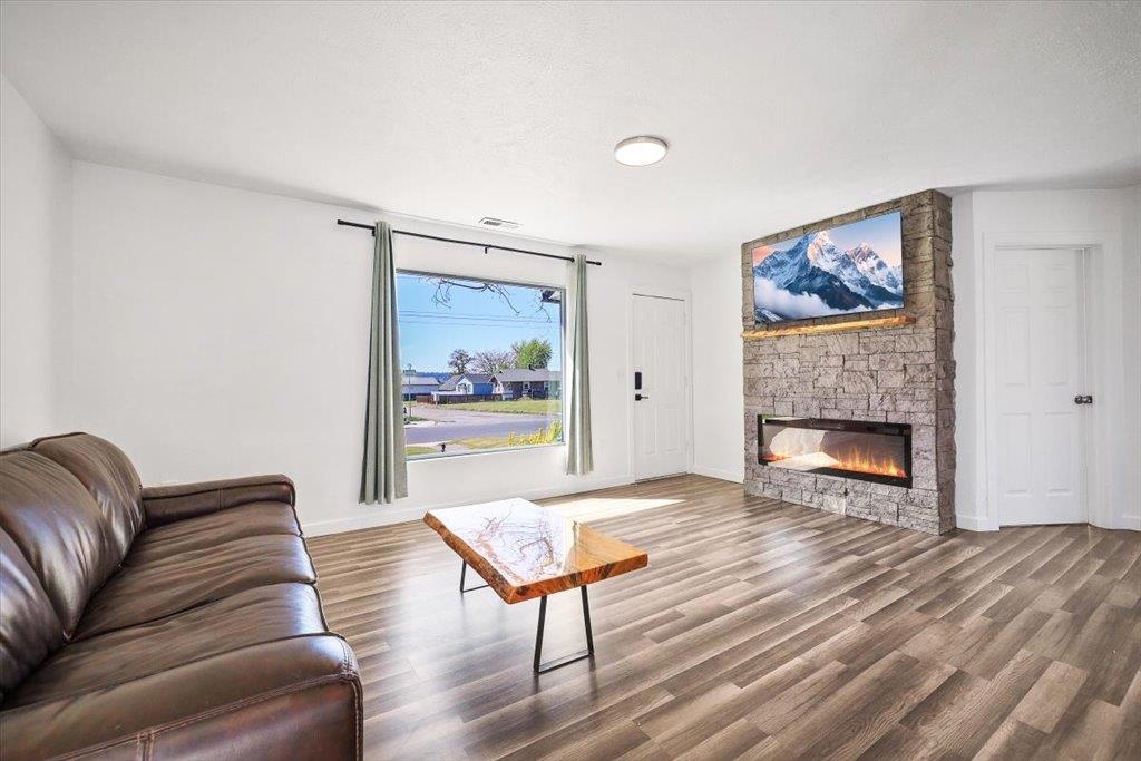 527 E Euclid Ave - Photo 5