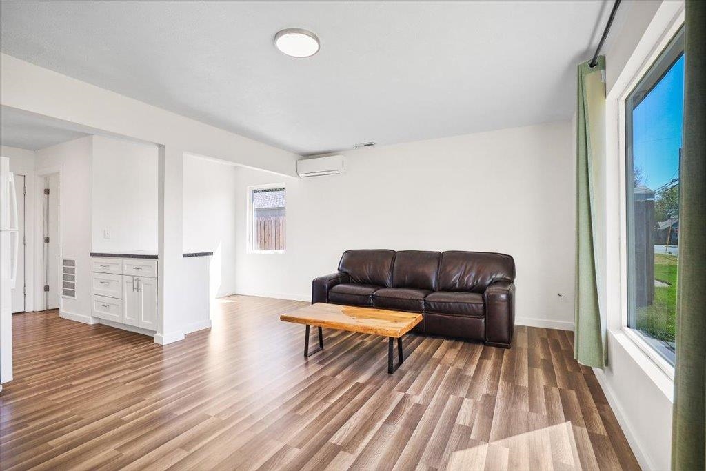 527 E Euclid Ave - Photo 7
