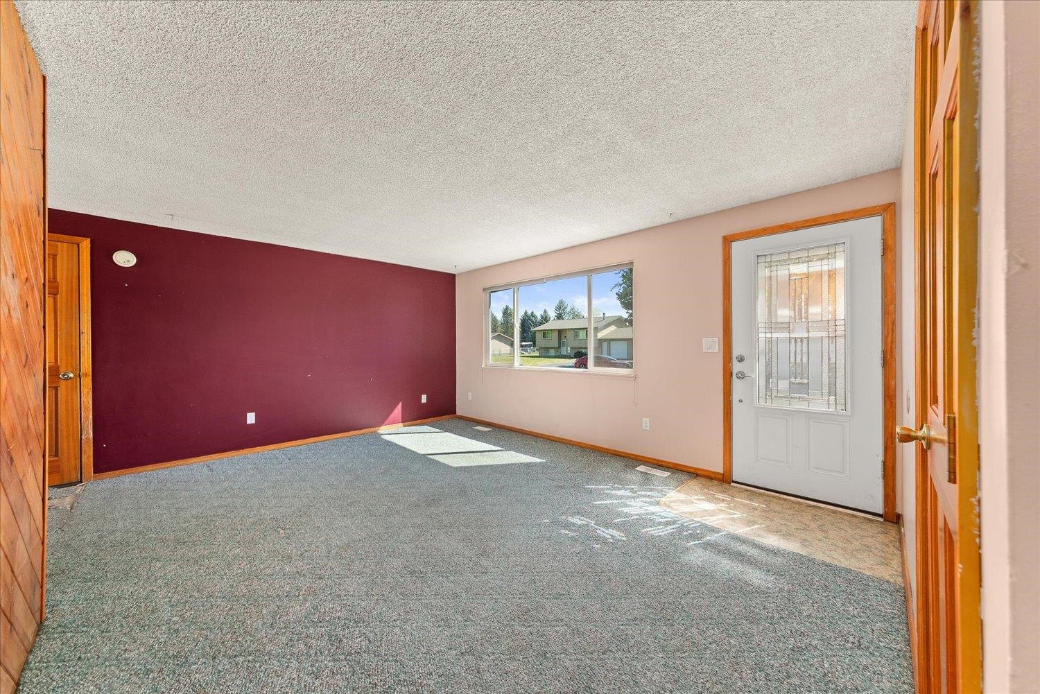 4605 N DARIN Rd - Photo 5
