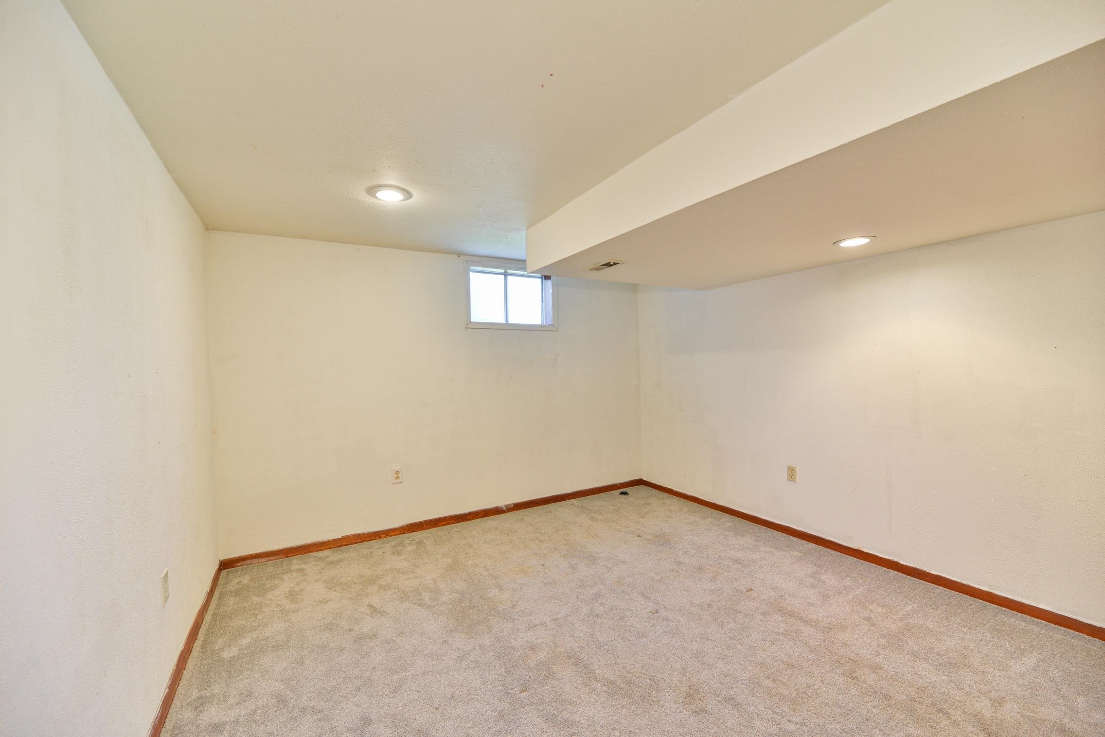 805 S Woodruff Rd - Photo 15