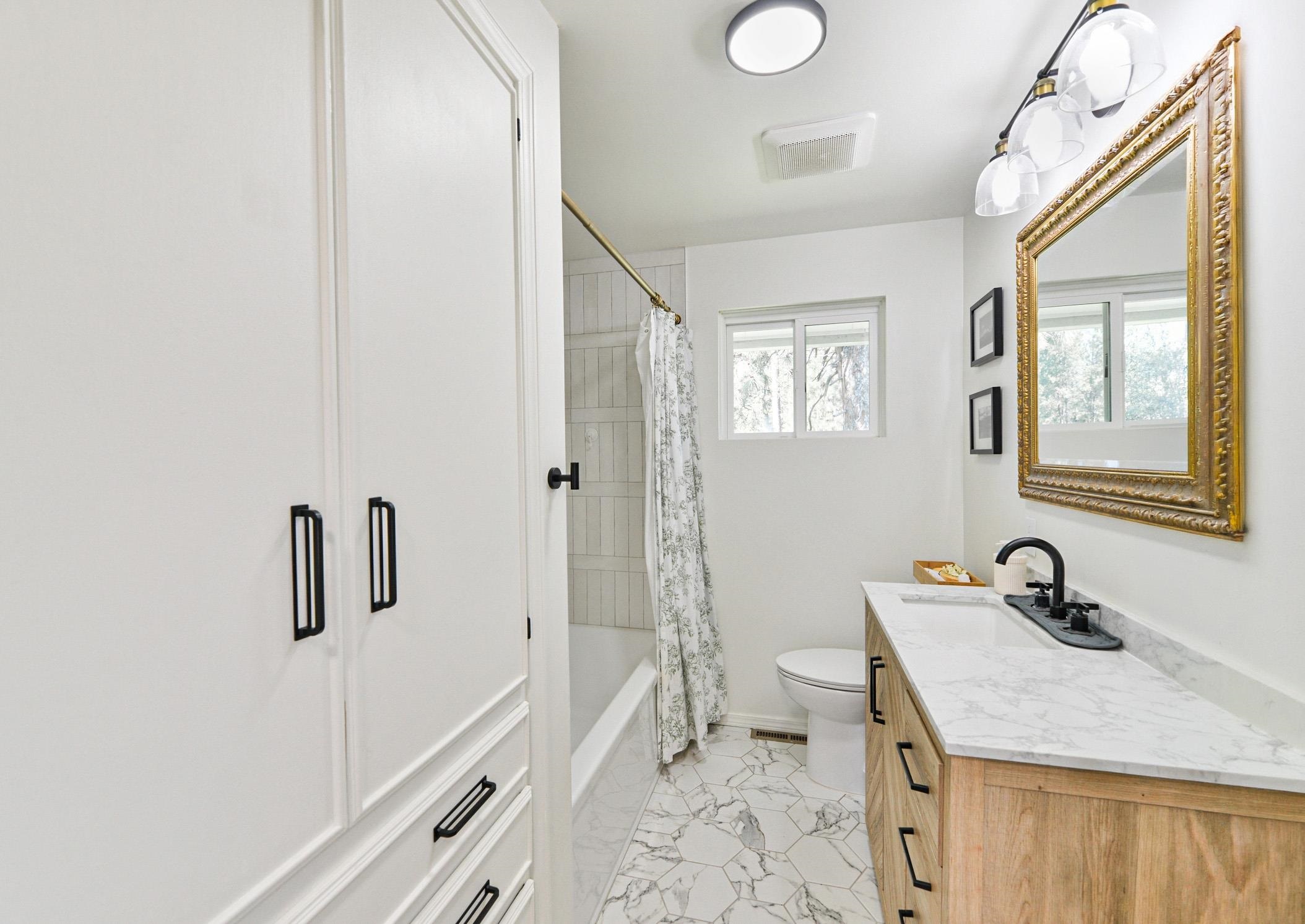 805 S Woodruff Rd - Photo 8