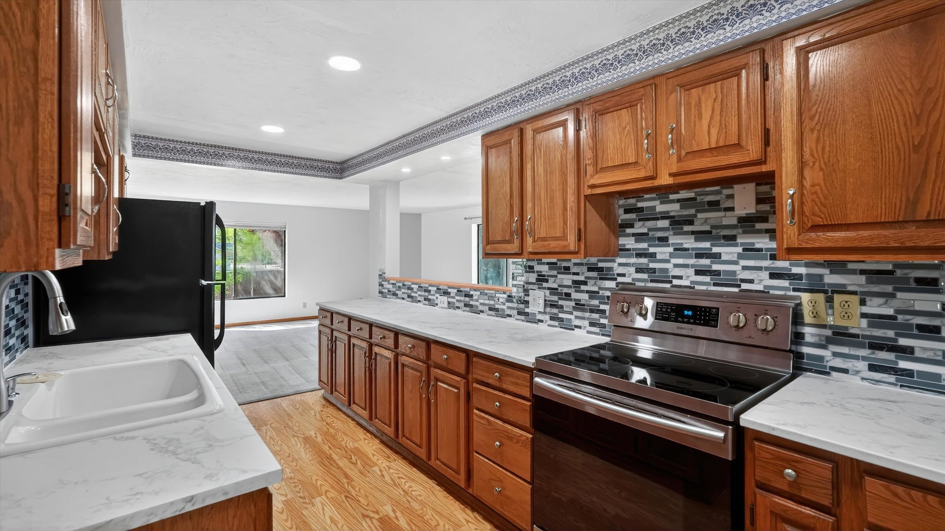 7314 N Altamont St - Photo 10