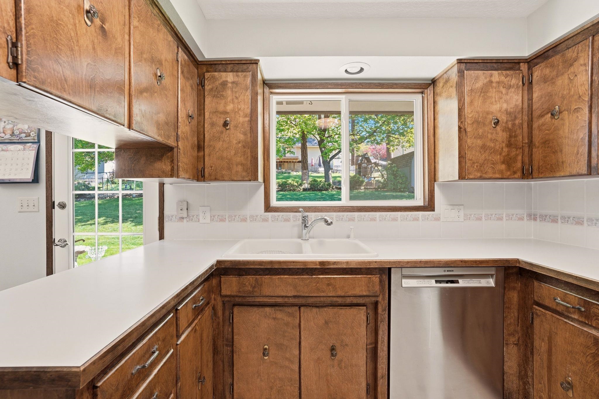 10024 N Larchwood St - Photo 19
