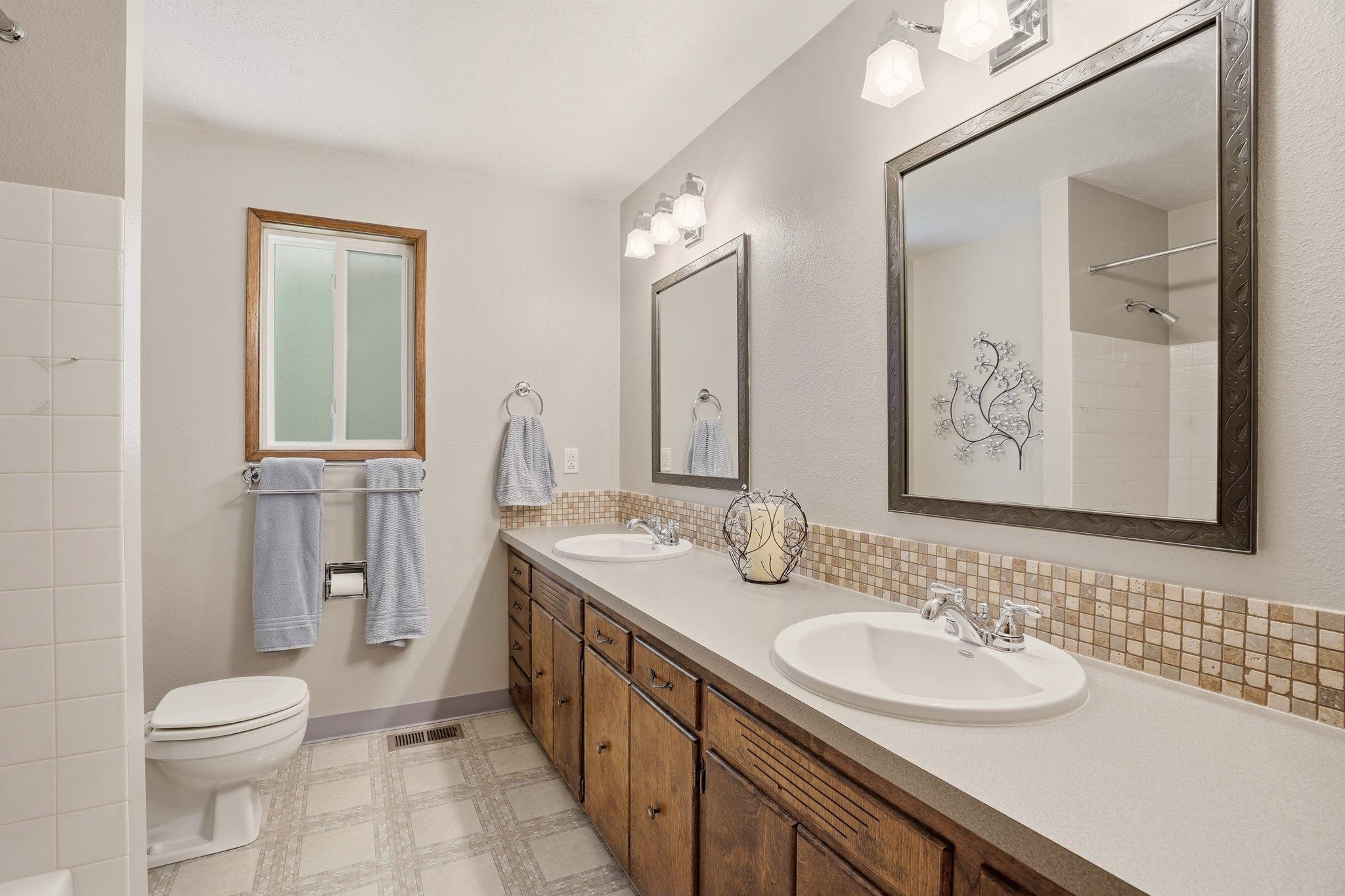 10024 N Larchwood St - Photo 25