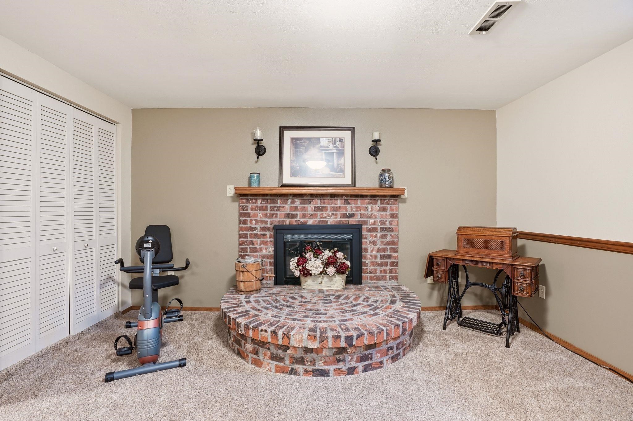 10024 N Larchwood St - Photo 30